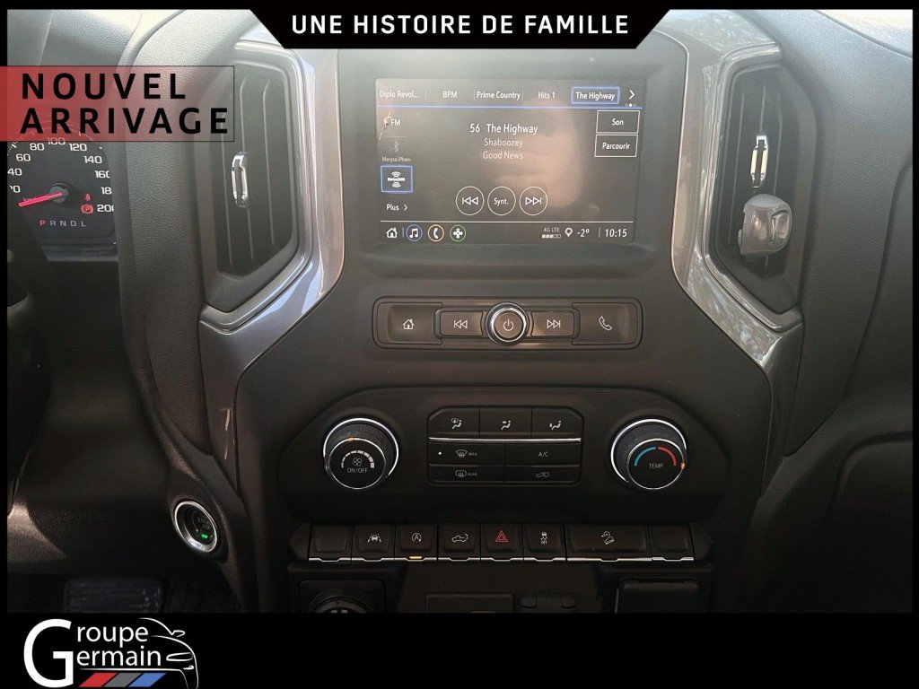 2022 Chevrolet Silverado 1500 in St-Raymond, Quebec - 9 - w1024h768px