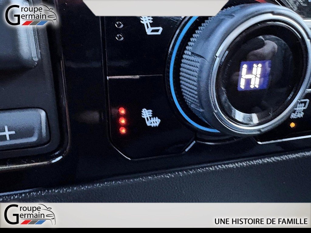 2022 Chevrolet Silverado 1500 in Donnacona, Quebec - 28 - w1024h768px