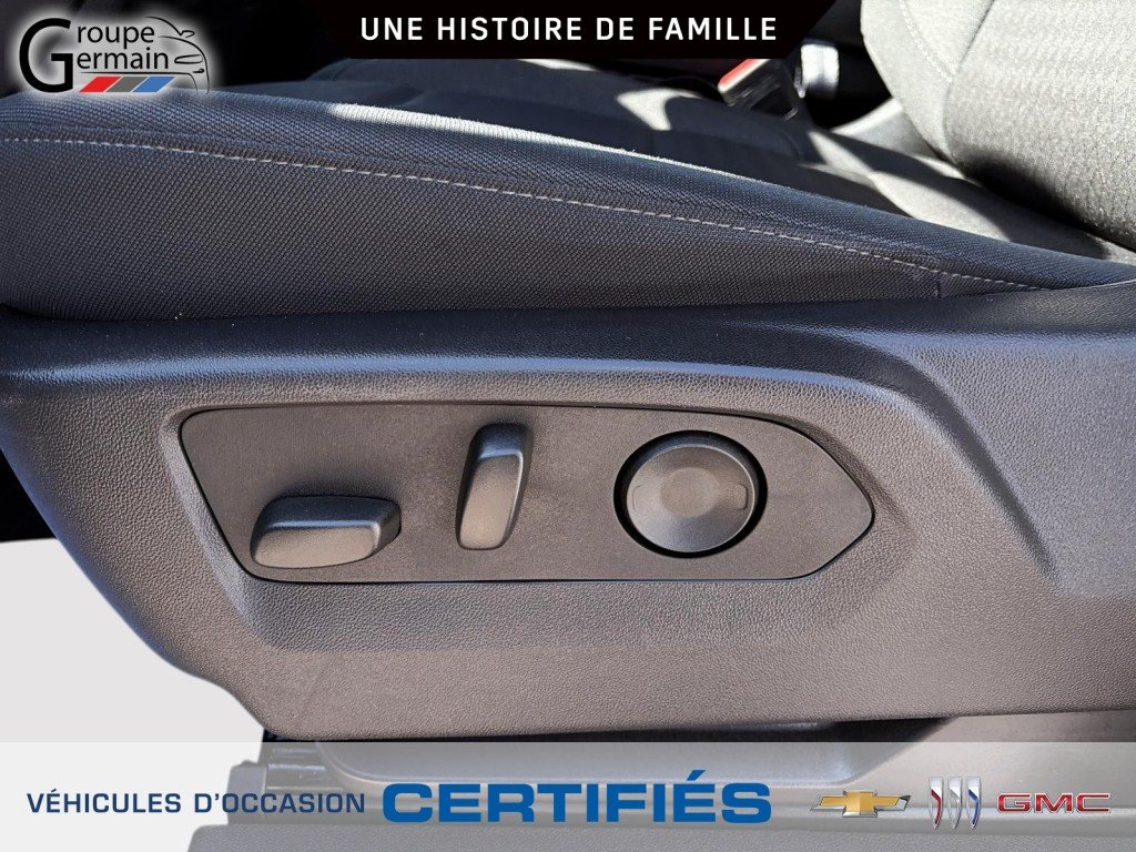 2024 Chevrolet Silverado 1500 à St-Raymond, Québec - 16 - w1024h768px