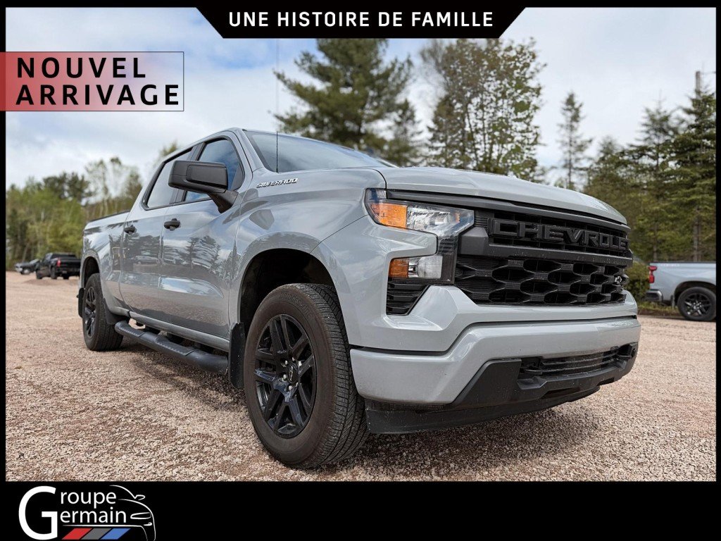 2024 Chevrolet Silverado 1500 in St-Raymond, Quebec - 1 - w1024h768px