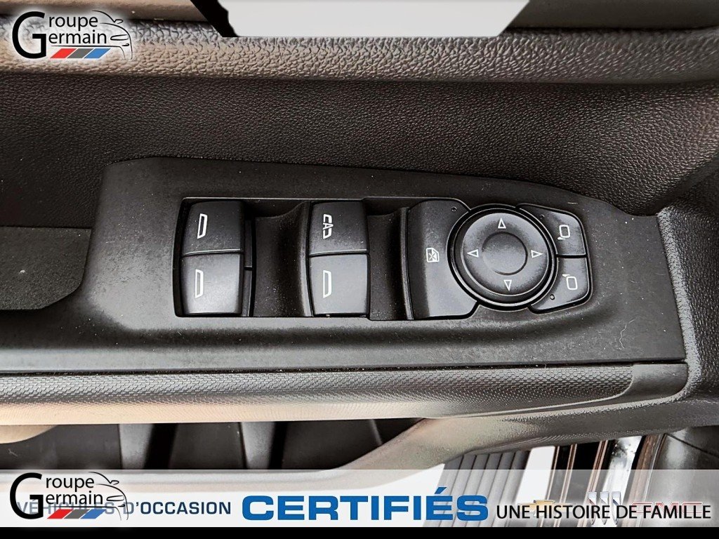 2024 Chevrolet Silverado 1500 in Donnacona, Quebec - 17 - w1024h768px
