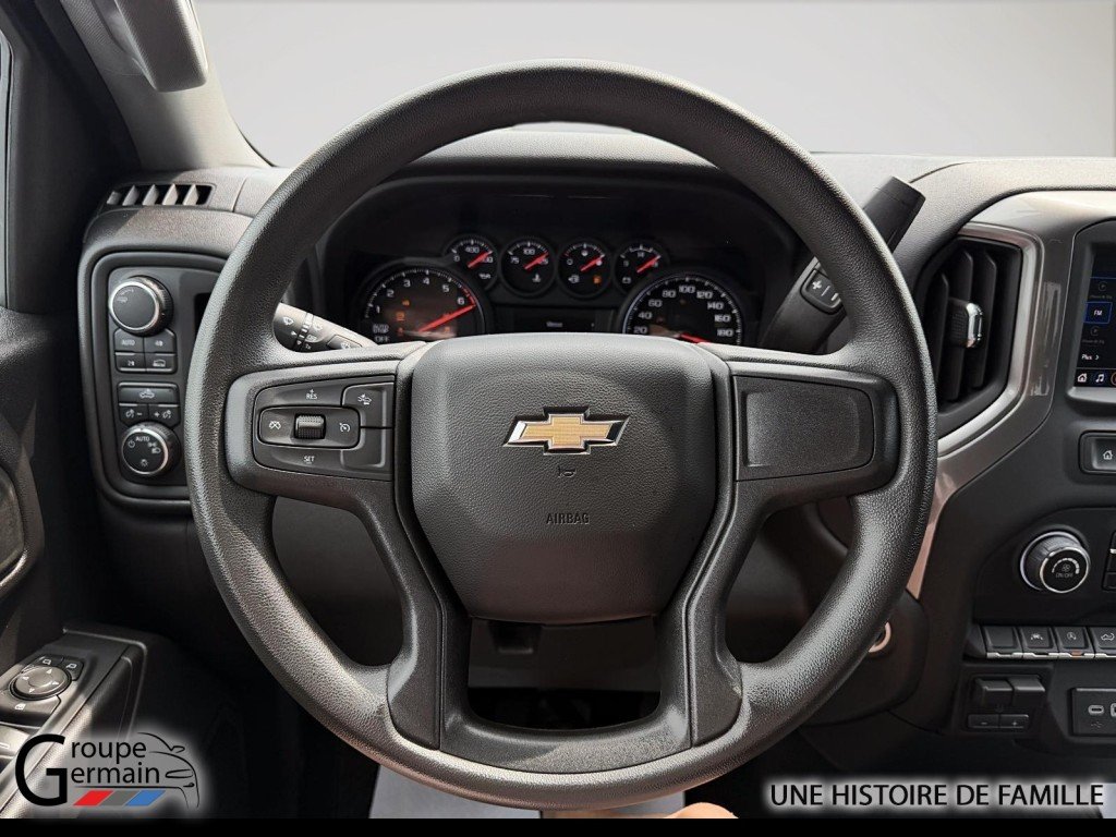 2024 Chevrolet Silverado 1500 à Donnacona, Québec - 18 - w1024h768px