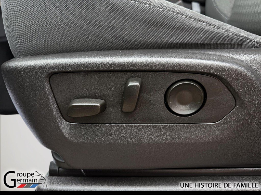 2024 Chevrolet Silverado 1500 à Donnacona, Québec - 13 - w1024h768px