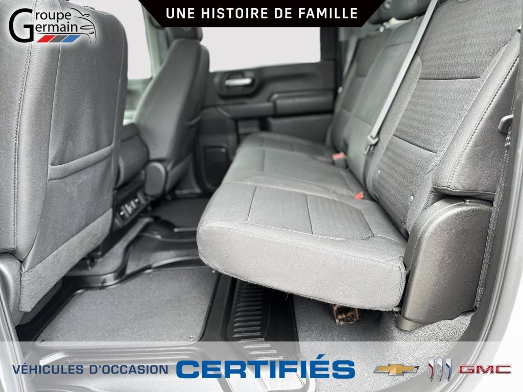 2022 Chevrolet Silverado 2500 in St-Raymond, Quebec - 27 - w1024h768px