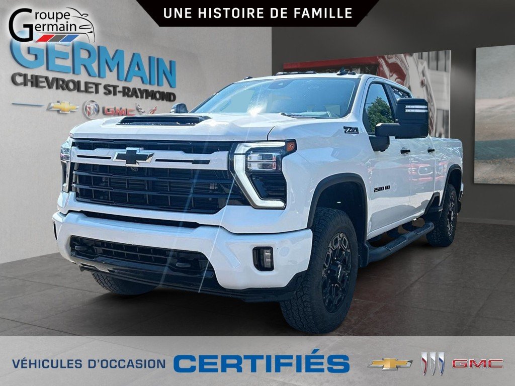 2024 Chevrolet Silverado 2500 in St-Raymond, Quebec - 8 - w1024h768px