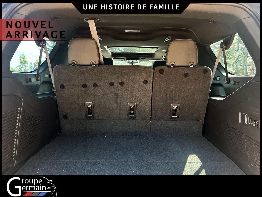 2023 Chevrolet Suburban à St-Raymond, Québec - 23 - w1024h768px