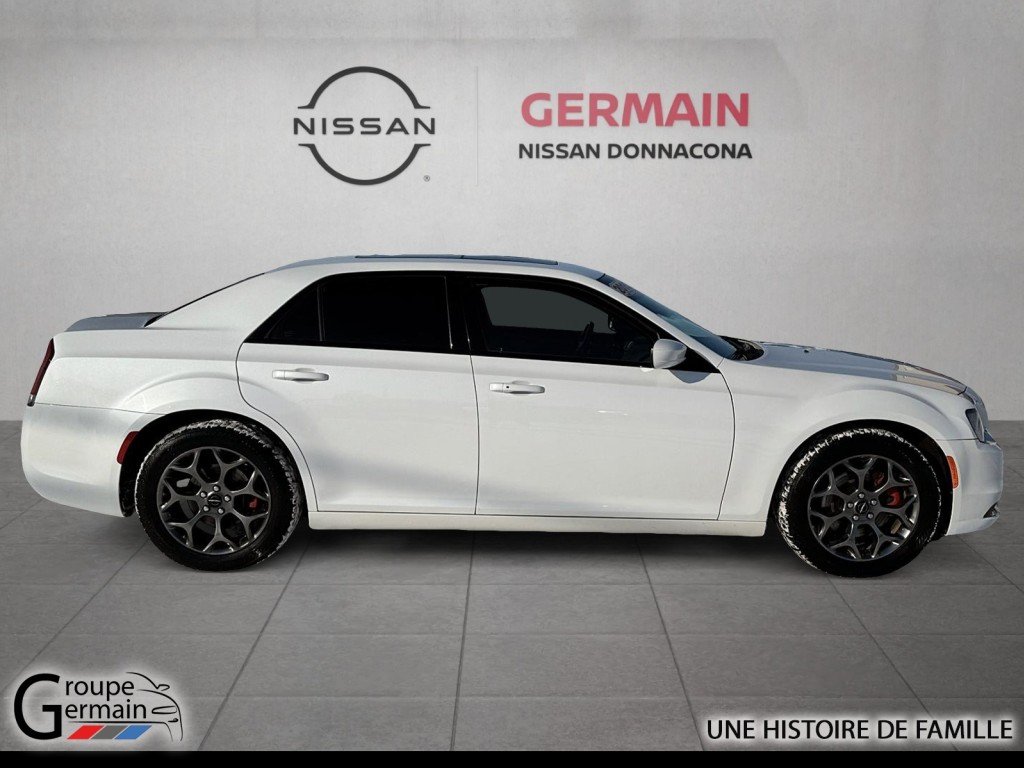 2015 Chrysler 300 à Donnacona, Québec - 6 - w1024h768px