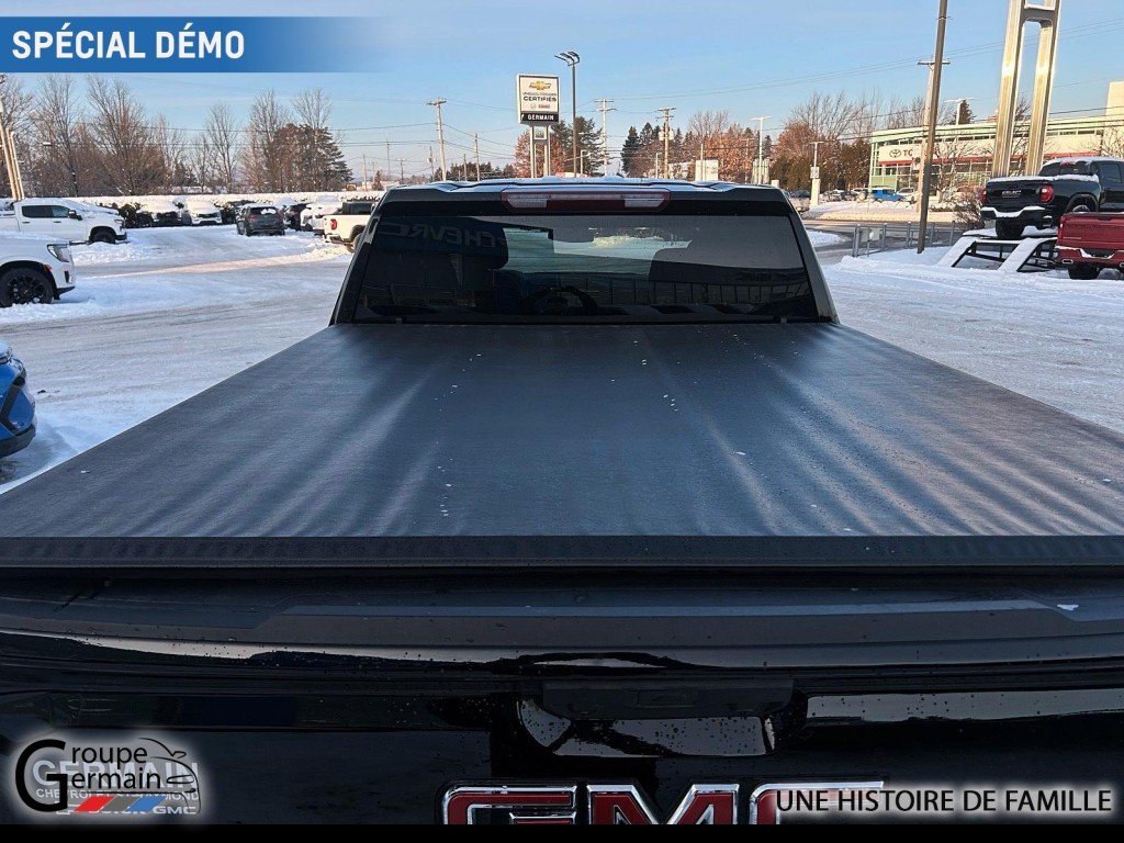 2024 GMC Sierra 1500 à St-Raymond, Québec - 9 - w1024h768px