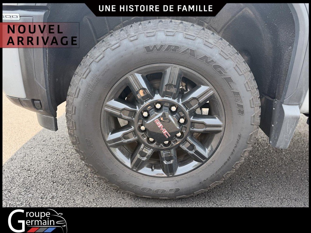 2025 GMC Sierra 2500 in St-Raymond, Quebec - 12 - w1024h768px