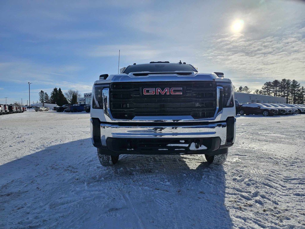 2024 GMC Sierra 3500 à St-Raymond, Québec - 8 - w1024h768px