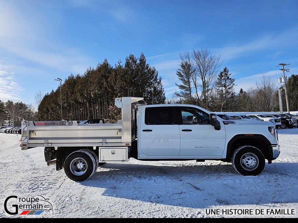 2024 GMC Sierra 3500 à St-Raymond, Québec - 2 - w1024h768px