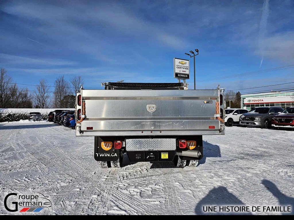 2024 GMC Sierra 3500 à St-Raymond, Québec - 4 - w1024h768px