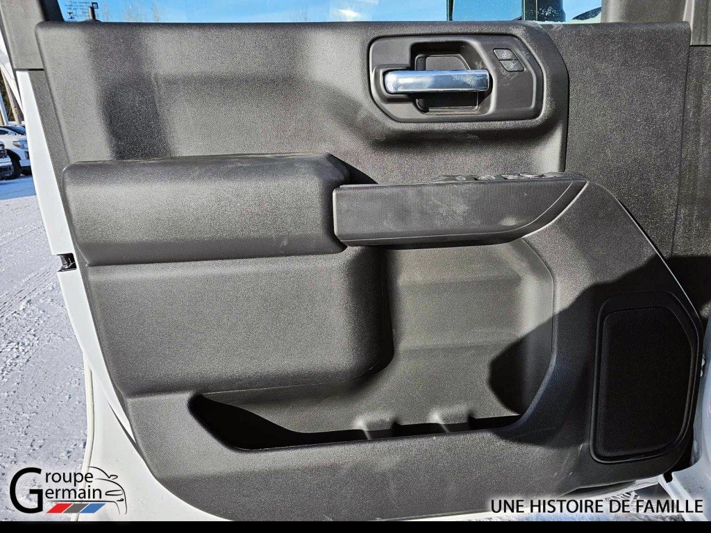 2024 GMC Sierra 3500 à St-Raymond, Québec - 10 - w1024h768px