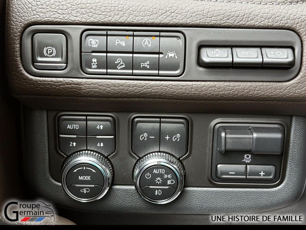 2023 GMC Yukon à Donnacona, Québec - 28 - w1024h768px