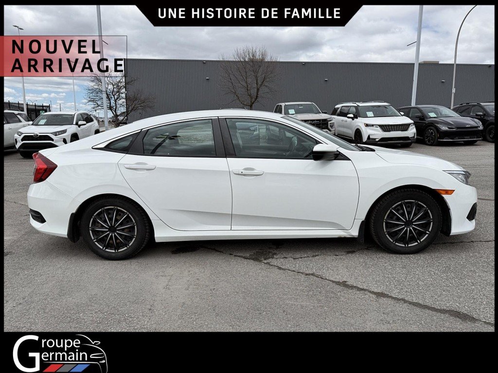 2018 Honda CIVIC in Donnacona, Quebec - 6 - w1024h768px