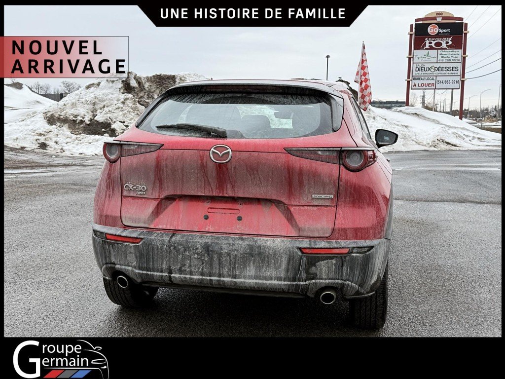 2024 Mazda CX-30 in Donnacona, Quebec - 4 - w1024h768px