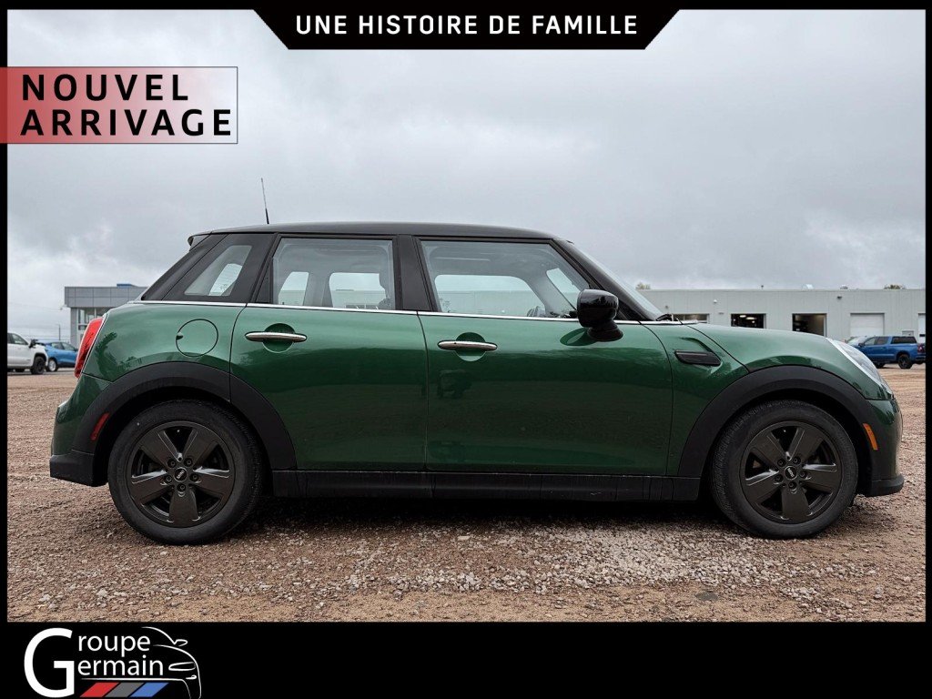 2024 MINI COOPER à St-Raymond, Québec - 2 - w1024h768px