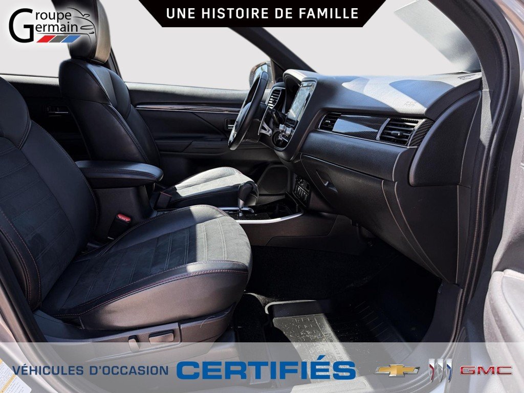 2020 Mitsubishi OUTLANDER in St-Raymond, Quebec - 18 - w1024h768px