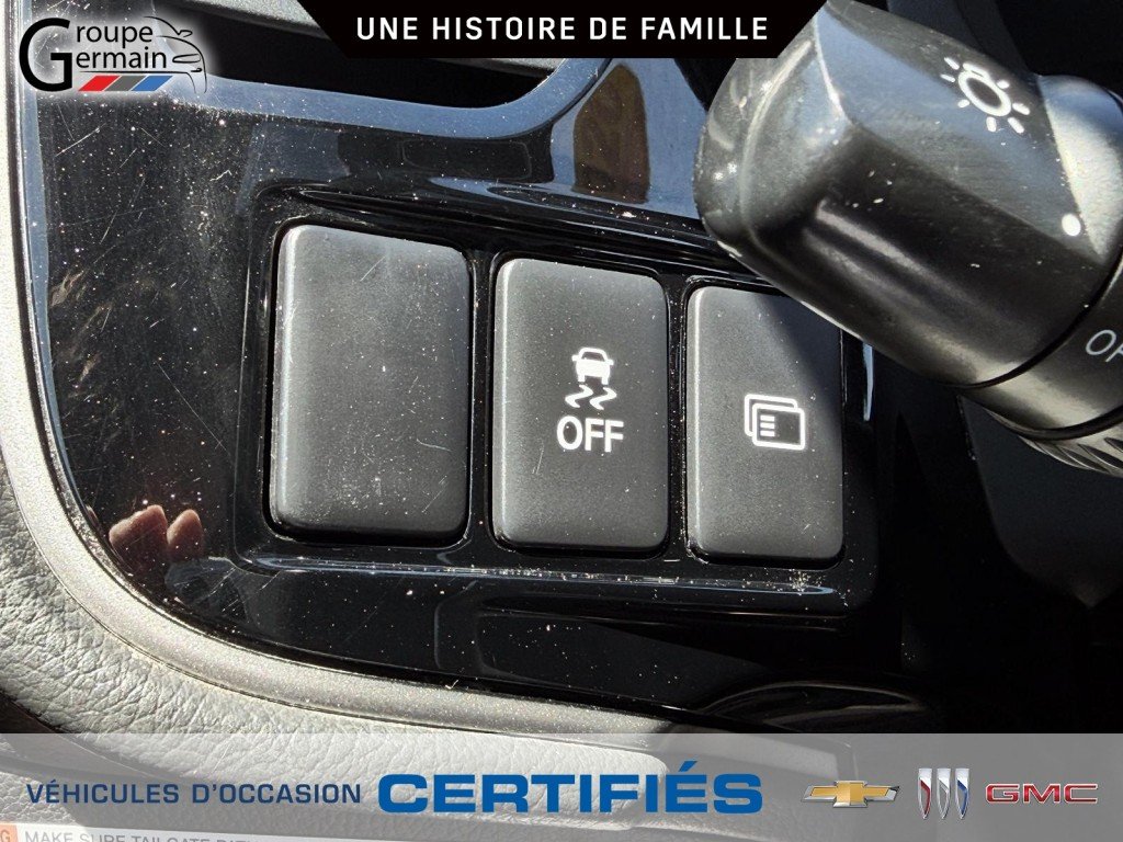 2020 Mitsubishi OUTLANDER in St-Raymond, Quebec - 25 - w1024h768px
