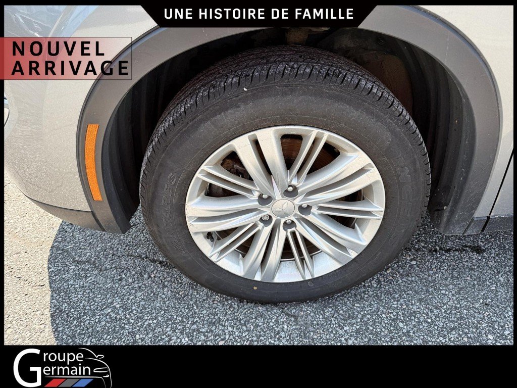 2023 Mitsubishi OUTLANDER in Donnacona, Quebec - 9 - w1024h768px