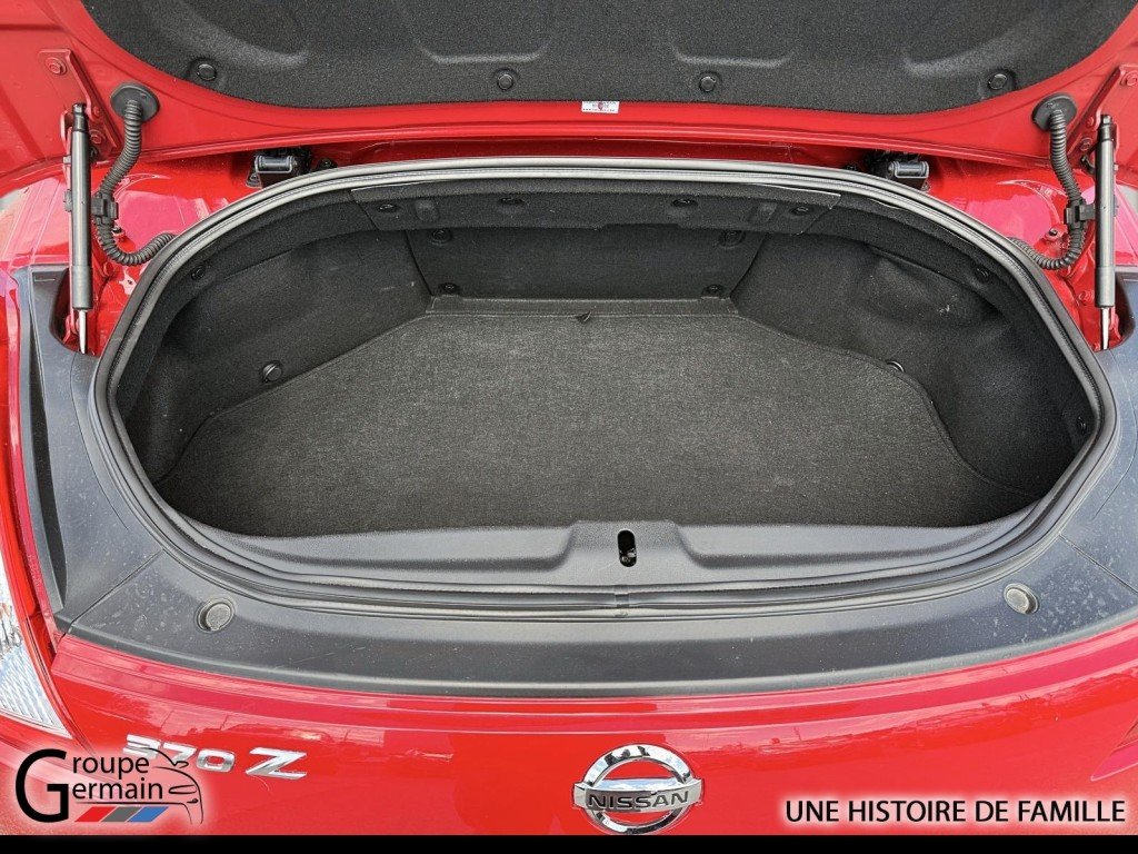 2010 Nissan 370Z in Donnacona, Quebec - 22 - w1024h768px