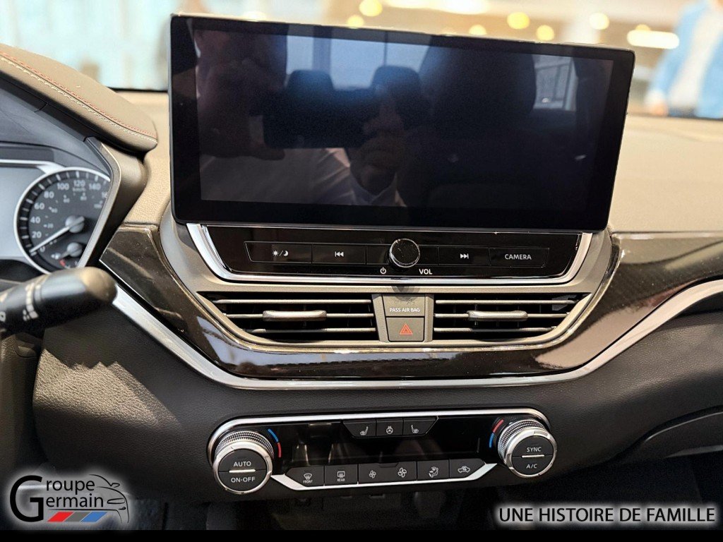 2024 Nissan ALTIMA à Donnacona, Québec - 10 - w1024h768px