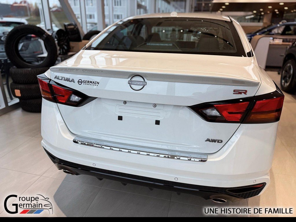 2024 Nissan ALTIMA à Donnacona, Québec - 4 - w1024h768px
