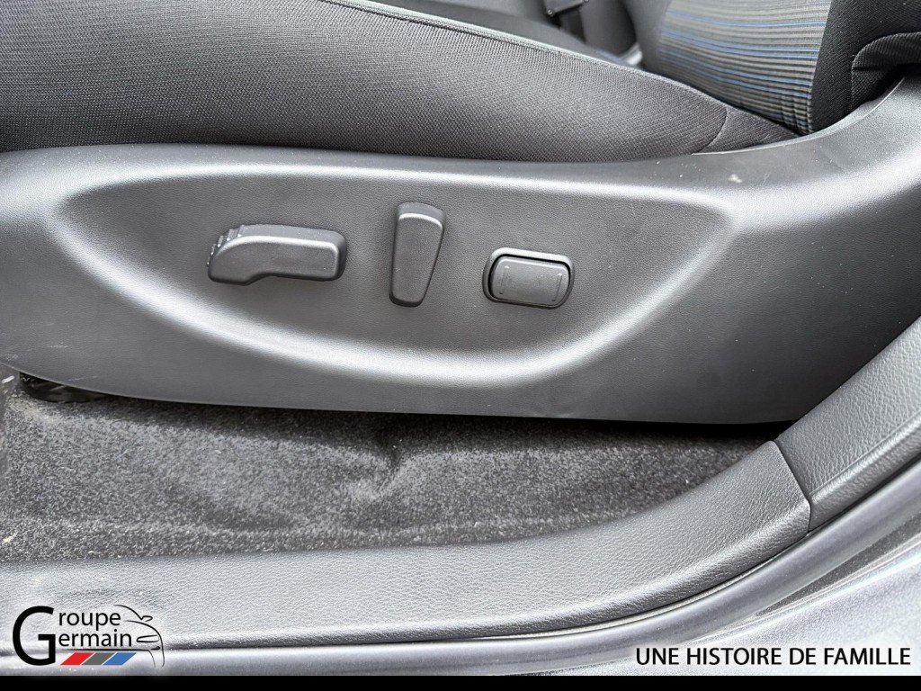 2025 Nissan LEAF à Donnacona, Québec - 20 - w1024h768px