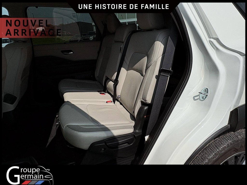 2023 Nissan Pathfinder in Donnacona, Quebec - 13 - w1024h768px