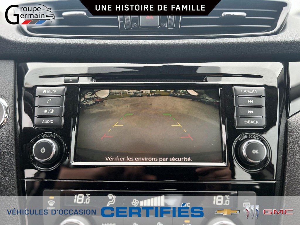 2021 Nissan Qashqai in St-Raymond, Quebec - 19 - w1024h768px