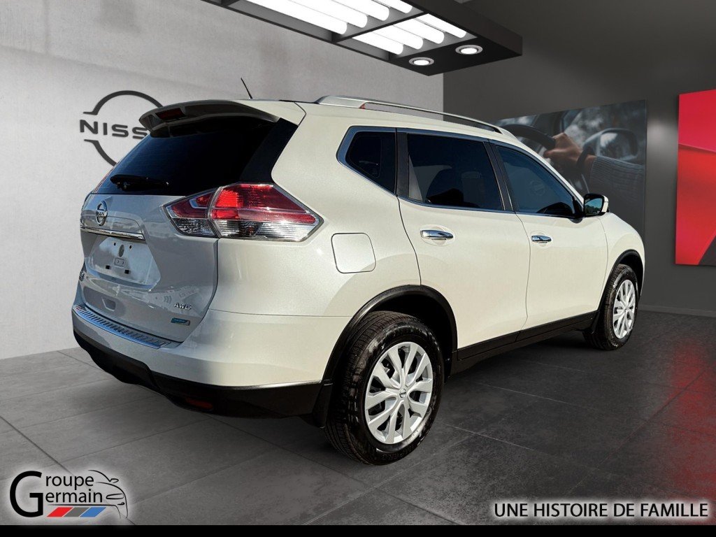 2015 Nissan Rogue in Donnacona, Quebec - 5 - w1024h768px