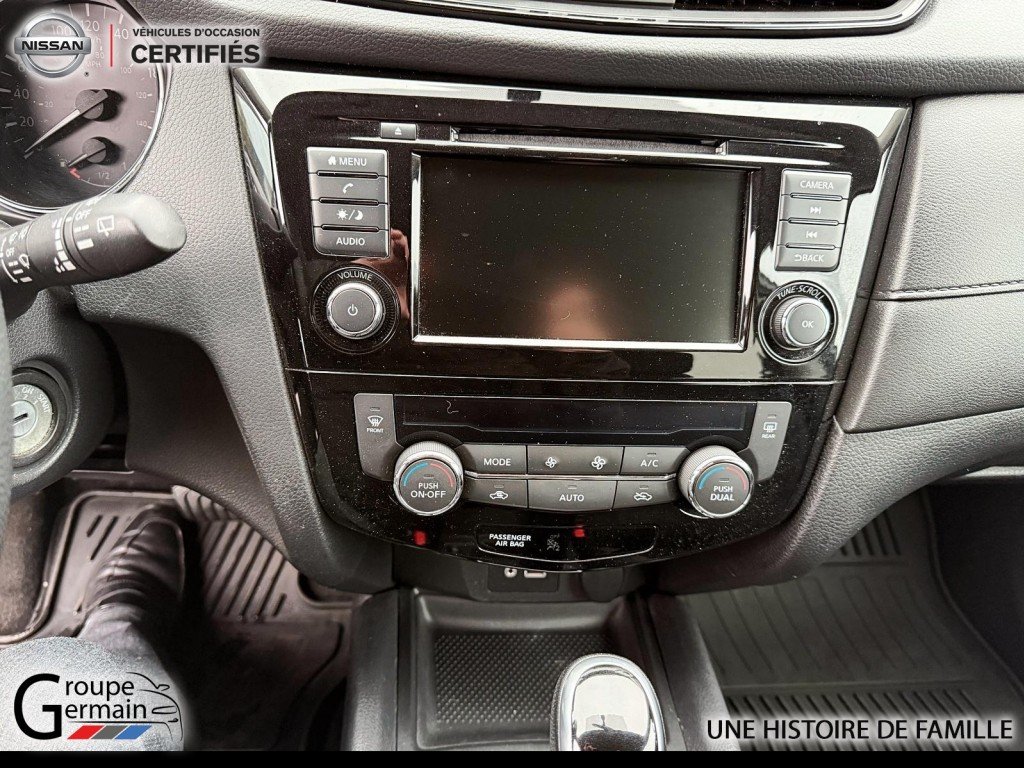 2020 Nissan Rogue in Donnacona, Quebec - 14 - w1024h768px