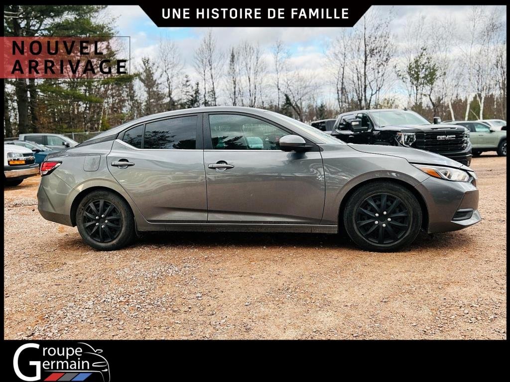 2021 Nissan Sentra à St-Raymond, Québec - 2 - w1024h768px