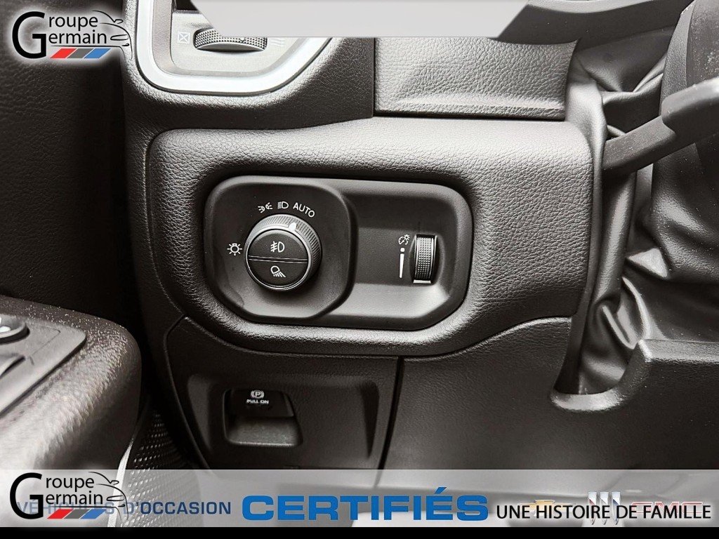 2023 Ram 1500 in Donnacona, Quebec - 23 - w1024h768px