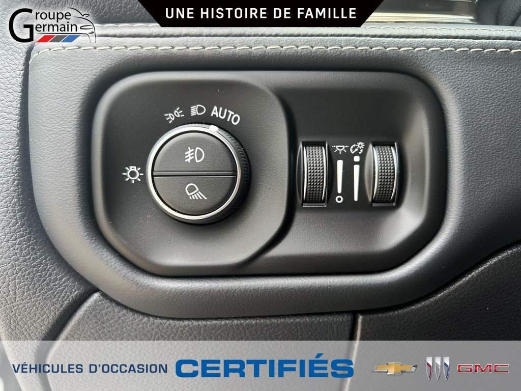2022 Ram 2500 in St-Raymond, Quebec - 17 - w1024h768px