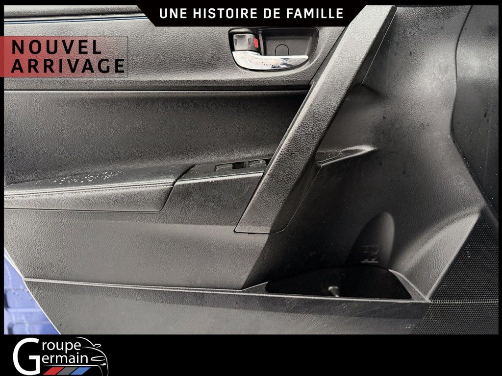 2018 Toyota COROLLA à St-Raymond, Québec - 7 - w1024h768px