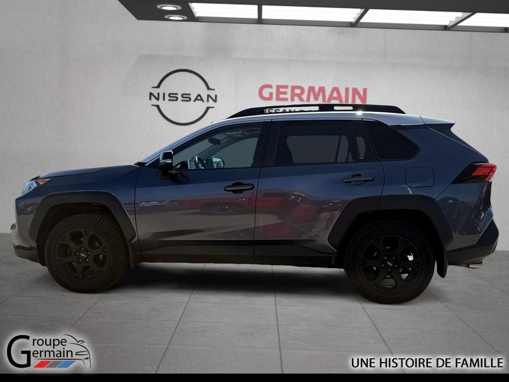 2020 Toyota RAV4 in Donnacona, Quebec - 2 - w1024h768px