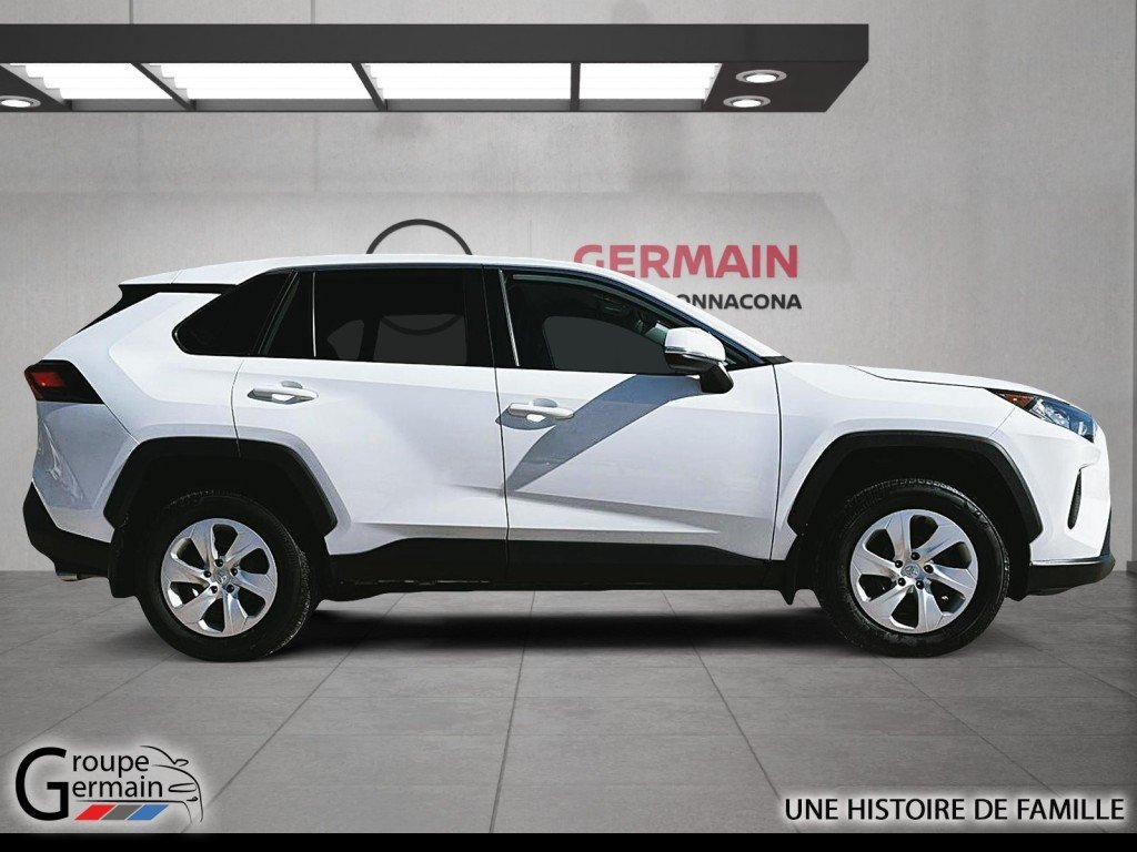 2023 Toyota RAV4 in Donnacona, Quebec - 6 - w1024h768px