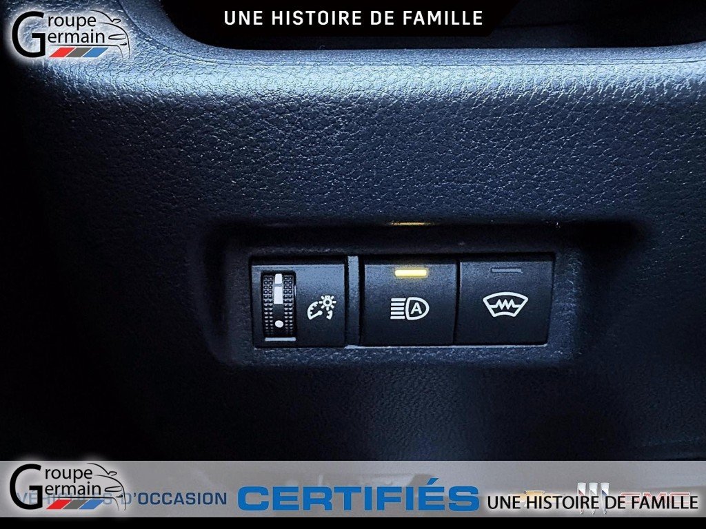 2023 Toyota RAV4 in Donnacona, Quebec - 21 - w1024h768px