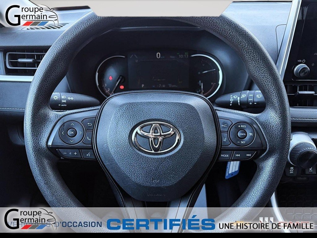 2023 Toyota RAV4 in Donnacona, Quebec - 17 - w1024h768px