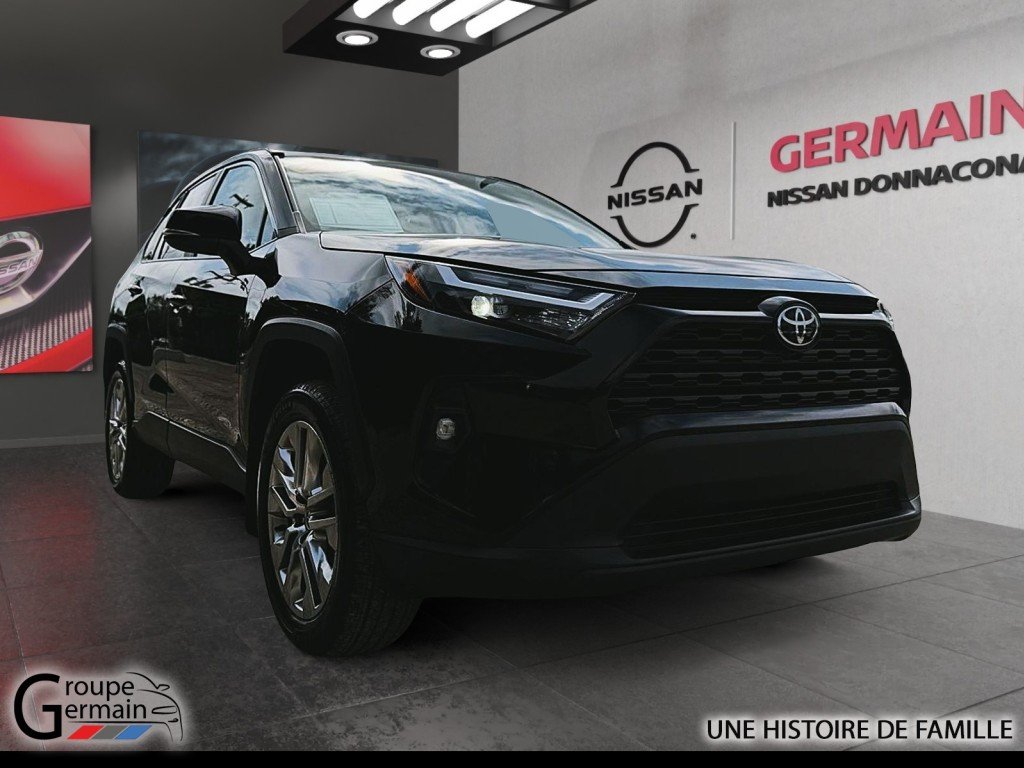 2024 Toyota RAV4 in Donnacona, Quebec - 6 - w1024h768px