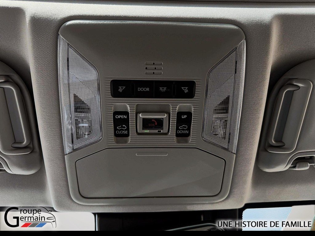 2024 Toyota RAV4 in Donnacona, Quebec - 31 - w1024h768px