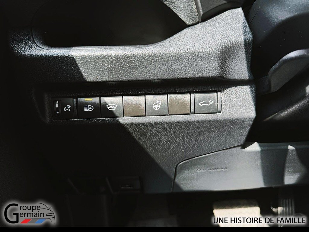 2024 Toyota RAV4 in Donnacona, Quebec - 23 - w1024h768px