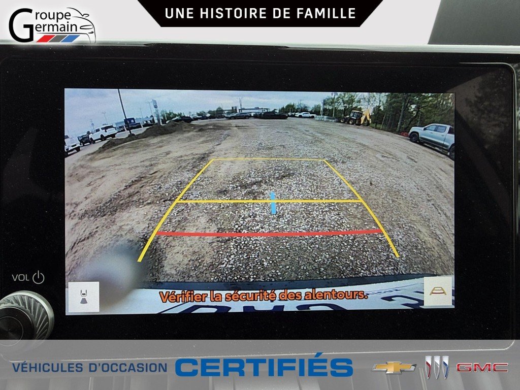 2025 Toyota RAV4 à St-Raymond, Québec - 27 - w1024h768px