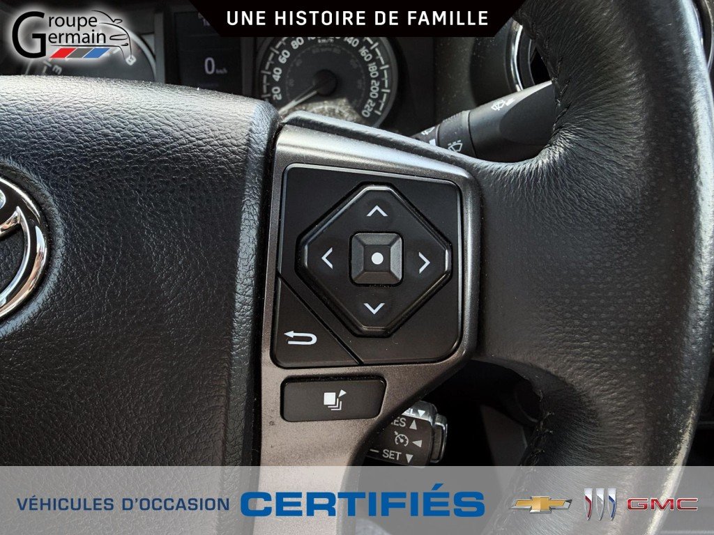 2017 Toyota TACOMA in St-Raymond, Quebec - 21 - w1024h768px