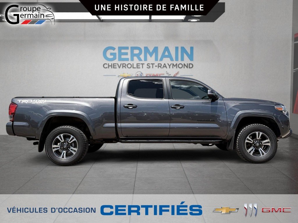 2017 Toyota TACOMA in St-Raymond, Quebec - 2 - w1024h768px