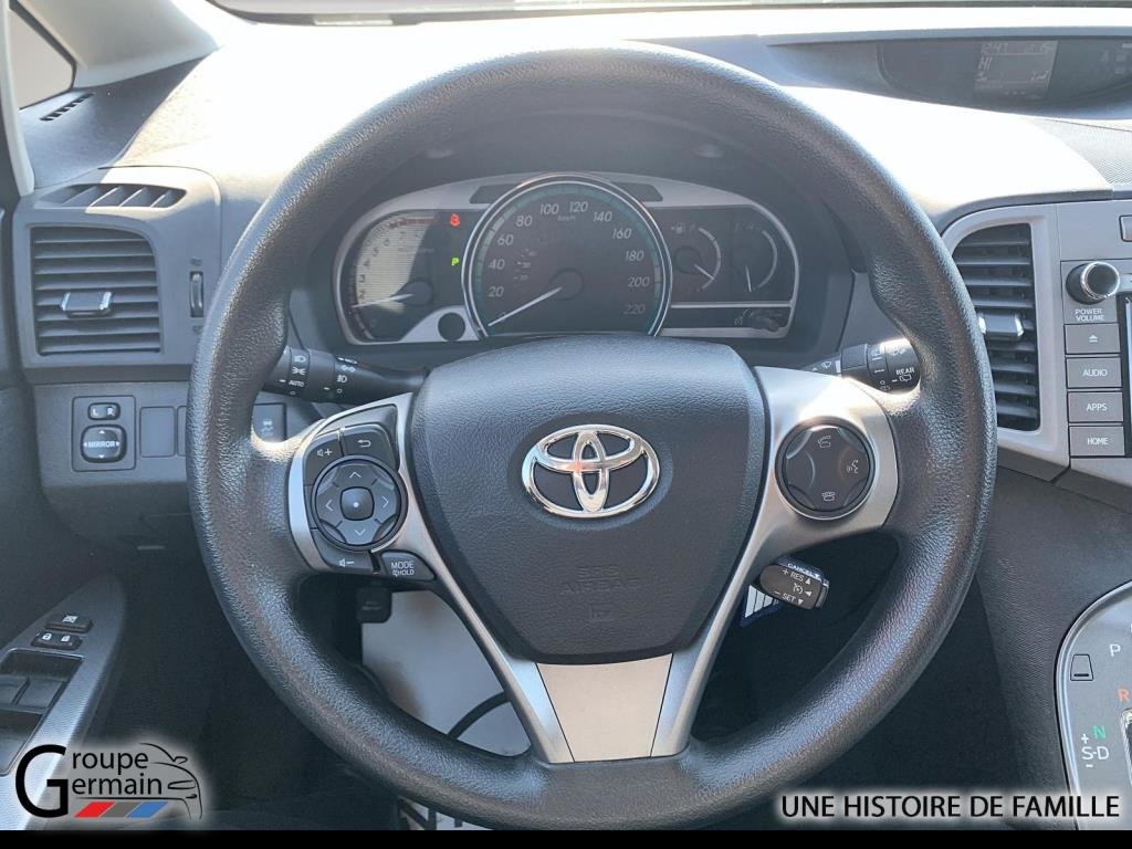 2016 Toyota Venza in Donnacona, Quebec - 16 - w1024h768px