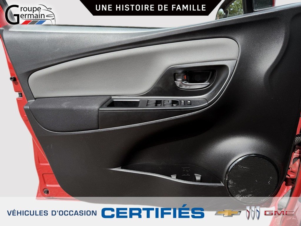 2019 Toyota Yaris 5-dr à St-Raymond, Québec - 17 - w1024h768px