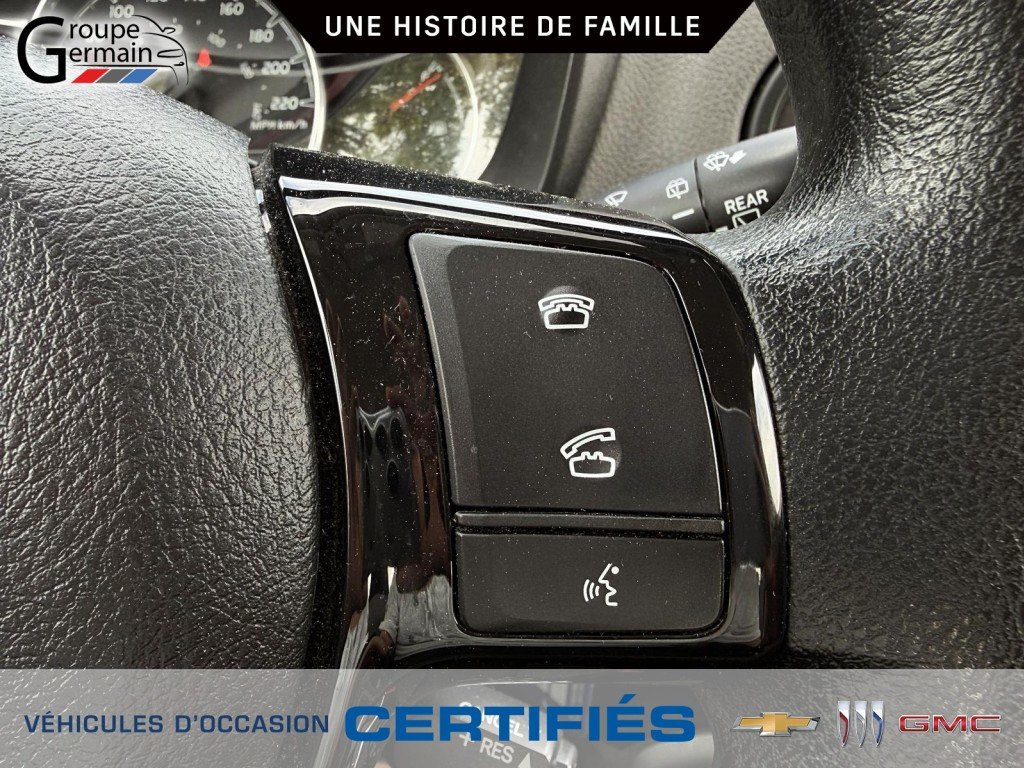 2019 Toyota Yaris 5-dr à St-Raymond, Québec - 20 - w1024h768px