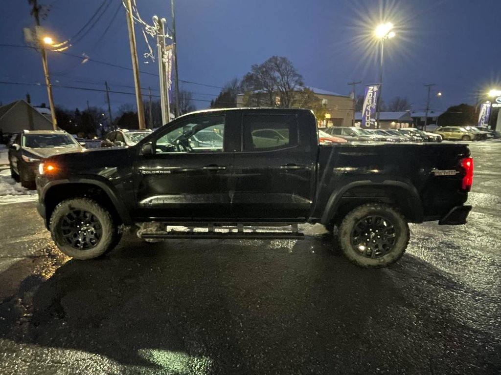 2023 Chevrolet Colorado Trail Boss, boîte automatique à 4 roues motrices in Rivière-du-loup, Quebec - 3 - w1024h768px